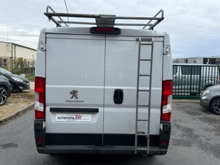 Boxer Fourgon 330 L1H1 2.2 BlueHDi 2022 occasion 51000 Ch&acirc;lons-en-Champagne