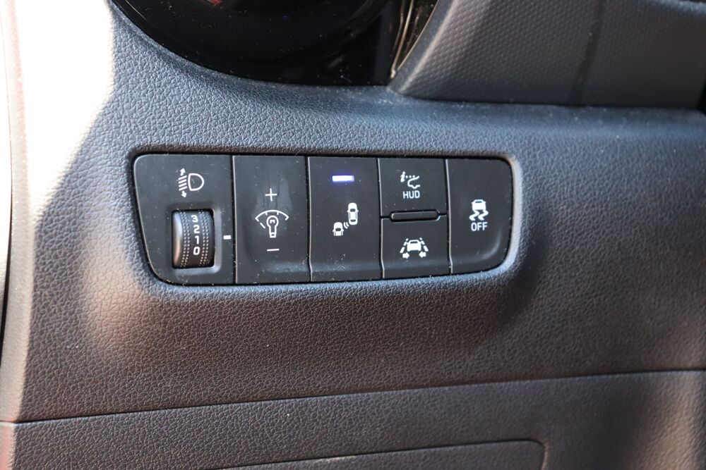 Kona 1.0 T-GDi 120 Cr&eacute;ative BVM (Attelage, CarPlay, Cam&eacute;ra) 2019 occasion 88000 &Eacute;pinal