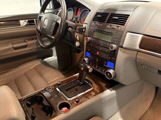 Touareg 3.2 V6 TIPTRONIC + ATTELAGE 2007 occasion 27620 Gasny