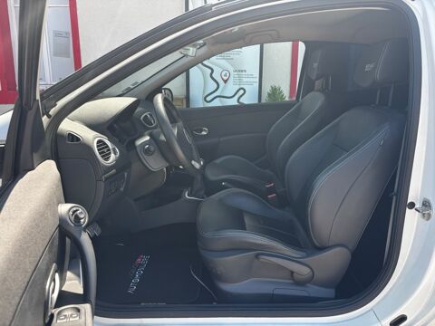 Clio III RS 2.0 i 16V 203 ch ANGE & DEMON 358/666 2012 occasion 88100 Sainte-Marguerite