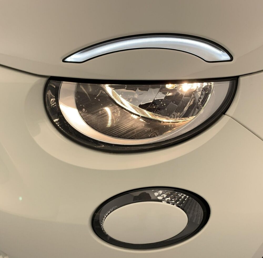 500 Hybrid 1.0 65 Icone BVM6 (Neuve, TVA) 2026 occasion 88000 &Eacute;pinal