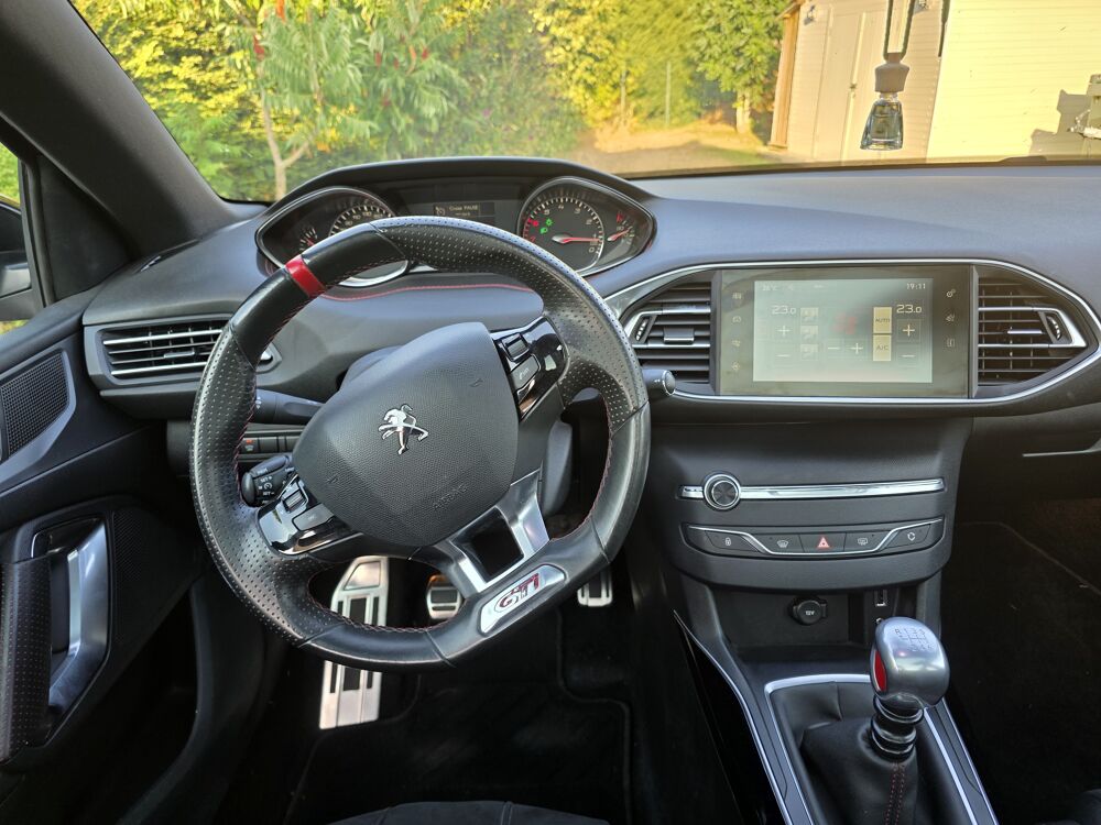 308 GTI by Peugeot Sport 1.6 THP 270 S&S BVM6 sous garantie 2017 occasion 69008 Lyon