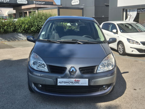 Sc&eacute;nic 1.6 16V 110 CV Bo&icirc;te auto Privil&egrave;ge - 110000 kms - 2007 occasion 25400 Audincourt
