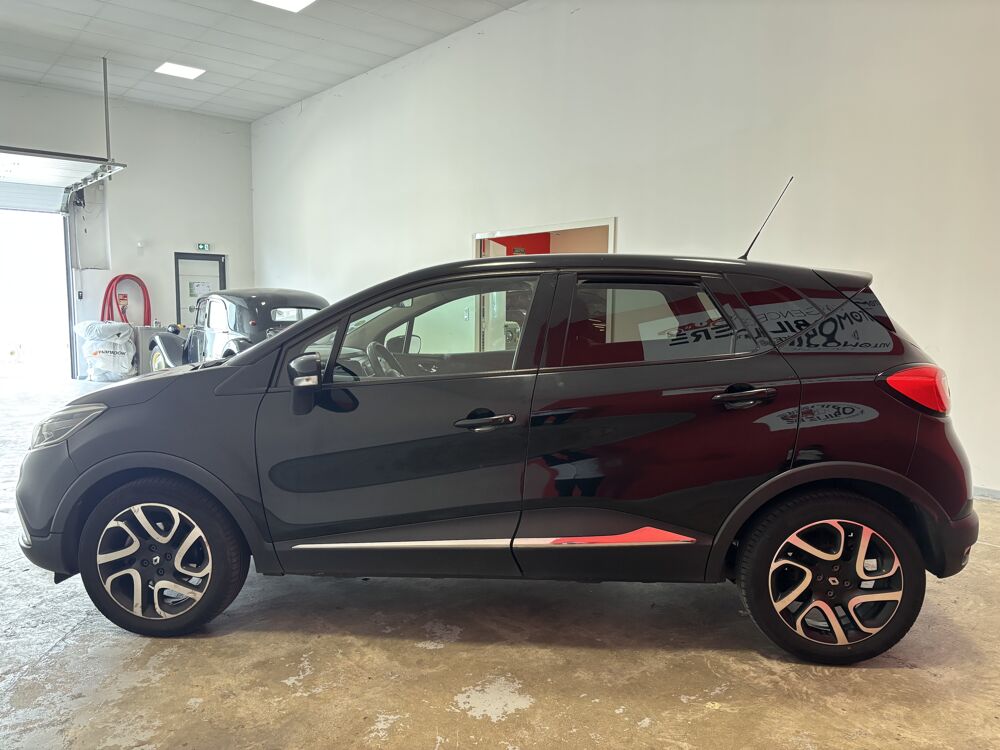 Captur RENAULT CAPTUR 1.5 DCI 90 ENERGY INTENS + ATTELAGE 2013 occasion 37170 Chambray-l&egrave;s-Tours
