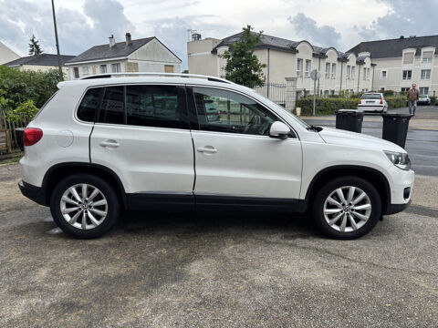 Tiguan Phase 2 2.0 TDi BlueMotion 110 cv - Sportline 2012 occasion 49124 Saint-Barth&eacute;lemy-d'Anjou