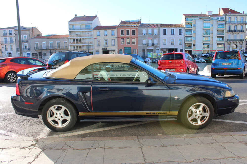 Mustang 4.6 L V8 260CV 2002 occasion 34200 S&egrave;te