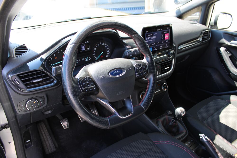 Fiesta 1.0 ECOBOOST 95ch ST LINE BVM6 ( Carplay, Radar Arr, Clim .. 2021 occasion 34200 S&egrave;te