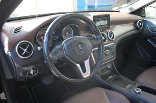 Classe GLA 2.2 200 CDI 135 SENSATION 7G-DCT BVA ( Toit ouvrant, Si&egrave;ges 2014 occasion 34200 S&egrave;te