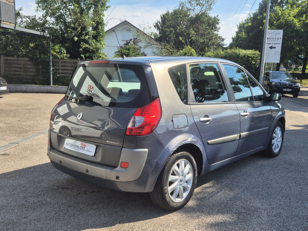Sc&eacute;nic 1.6 16V 110 CV Bo&icirc;te auto Privil&egrave;ge - 110000 kms - 2007 occasion 25400 Audincourt