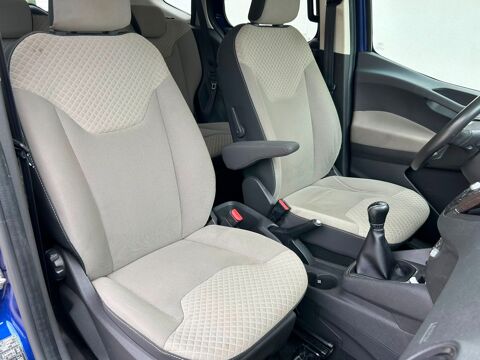 Tourneo VP COMBI COURIER 1.0 ECOBOOST 100cv AMBIENTE 2014 occasion 34160 Castries