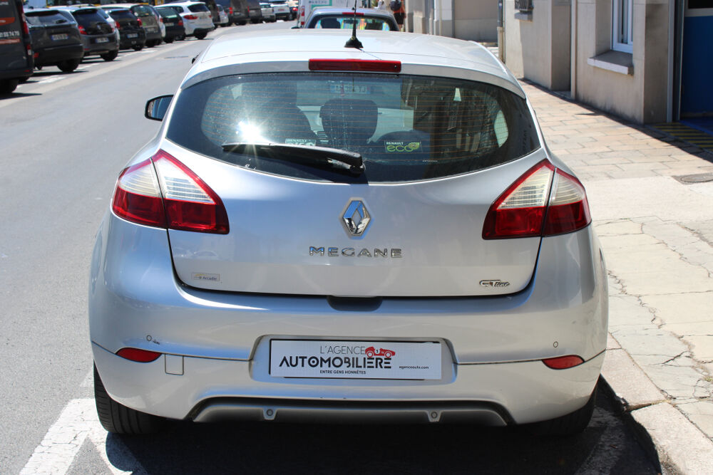 M&eacute;gane 1.5 DCI 110 PACK GT LINE ( Distribution chang&eacute;, Radar Arr, C 2014 occasion 34200 S&egrave;te