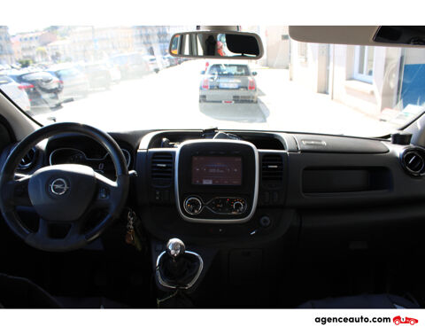 Vivaro COMBI 1.6 CDTI 115 - L1H1 PACK PLUS CLIM ( Moteur &agrave; cha&icirc;ne, 2015 occasion 34200 S&egrave;te