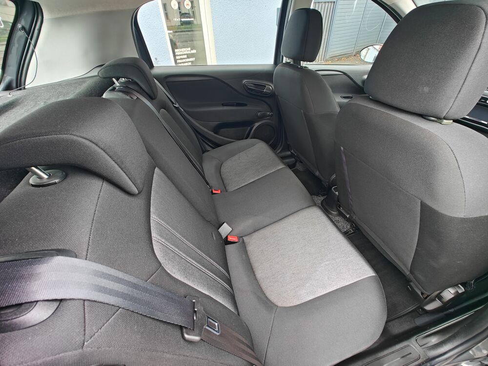 Punto 1.2 8v 69ch 5p 2017 occasion 90400 Danjoutin