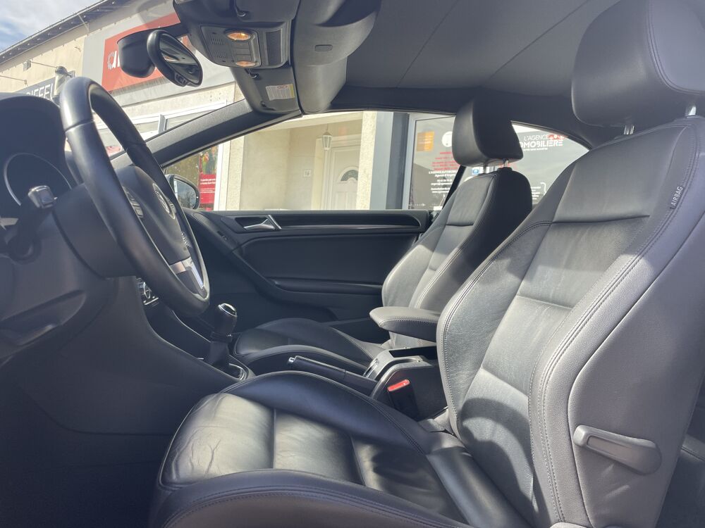 Golf Cabriolet 1.6 TDI 105 cv Carat &eacute;dition 2013 occasion 49124 Saint-Barth&eacute;lemy-d'Anjou