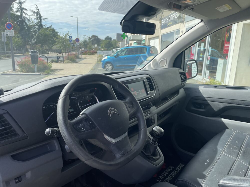 Jumpy III M 1.6 BlueHDi 115 cv - 8790€ HT - Business - 2&egrave;me main - 2017 occasion 49124 Saint-Barth&eacute;lemy-d'Anjou