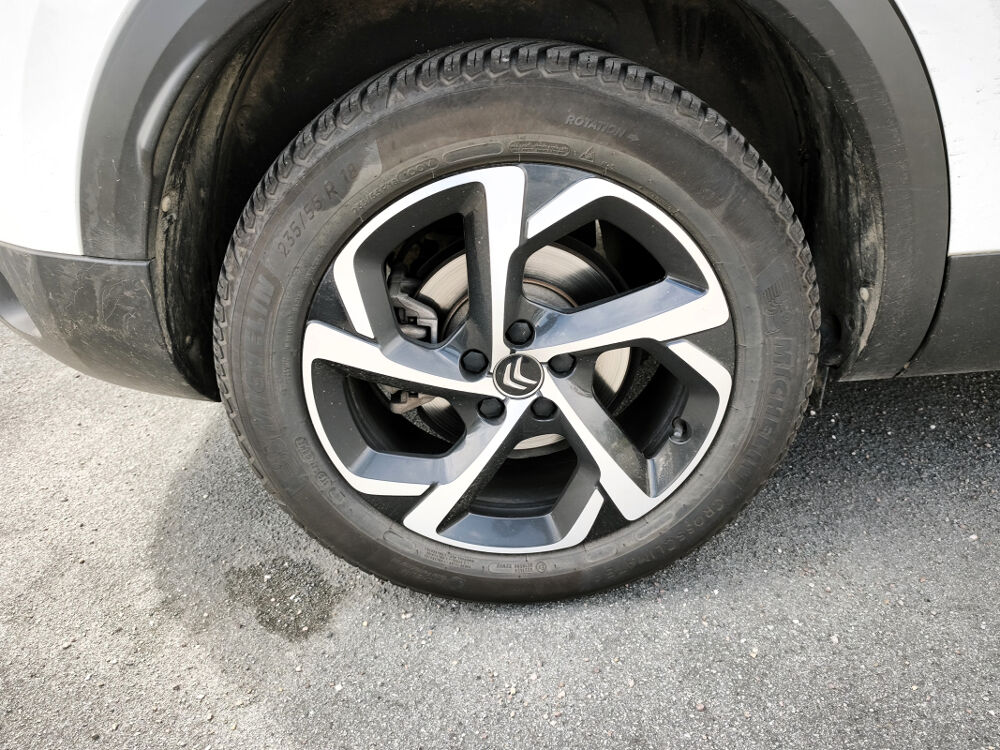 C5 aircross 1.6 THP 16V FEEL EAT8 S&S 180 cv Bo&icirc;te auto 2019 occasion 70000 Vesoul