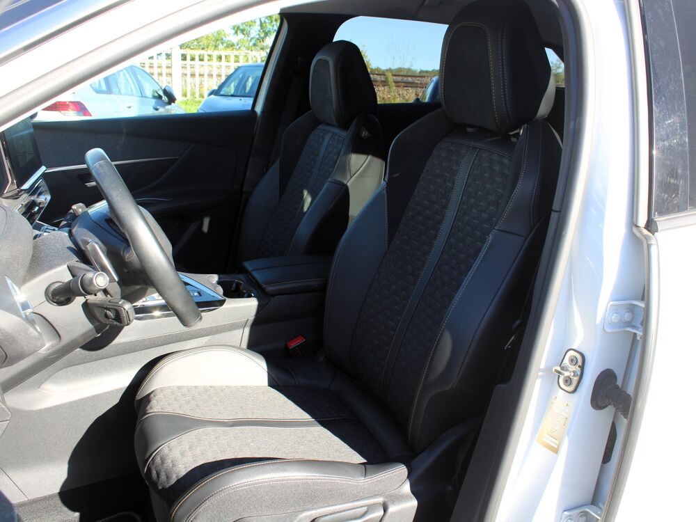 3008 II -2 - HYBRID4 300 CH Roadtrip *4X4 BOITE AUTO 2021 occasion 70000 Vesoul