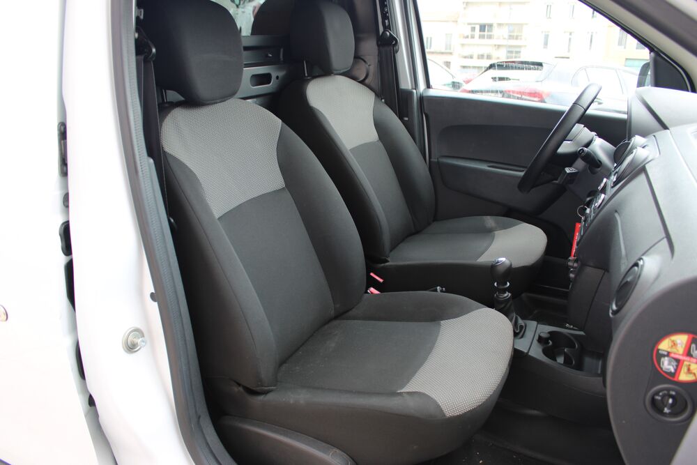 Dokker van 1.5 BLUE DCI STEPWAY ( Clim, Bluetooth, Contr&ocirc;le technique v 2021 occasion 34200 S&egrave;te