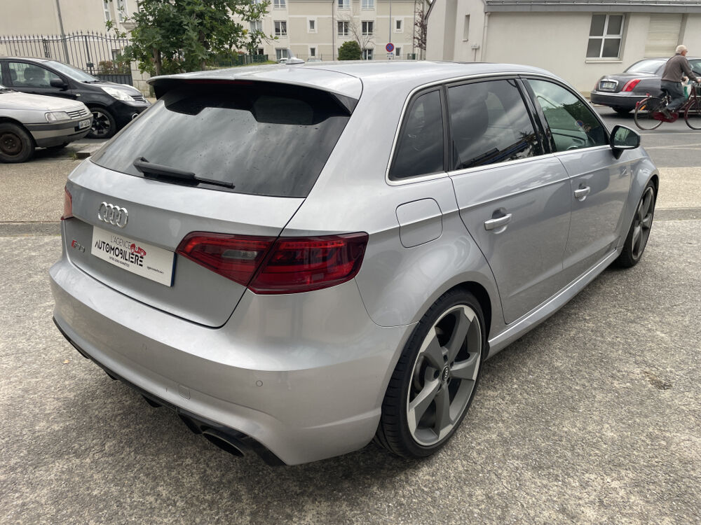 RS3 2.5 TFSi Quattro S-Tronic 367 cv BVA - Toit ouvrant Suivi AU 2016 occasion 49124 Saint-Barth&eacute;lemy-d'Anjou