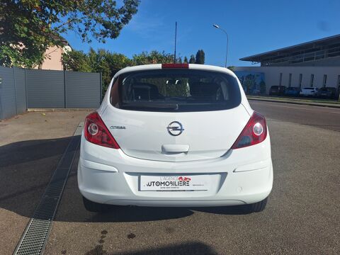 Corsa 1.0 65 ch Graphite 3 portes 1&egrave;re main 2014 occasion 90400 Danjoutin
