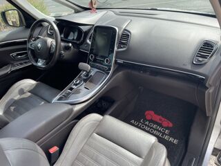Espace V 1.6 dCi EDC6 160cv Intens - Haut de gamme 2018 occasion 49124 Saint-Barth&eacute;lemy-d'Anjou