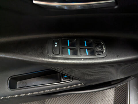 Annonce voiture Jaguar XE 14990 €