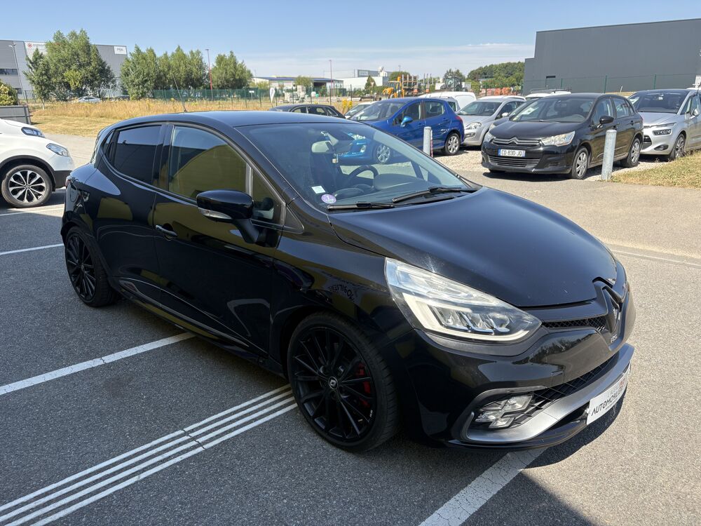 Clio 1.6 TURBO 220 RS TROPHY EDC 2017 occasion 76760 Yerville