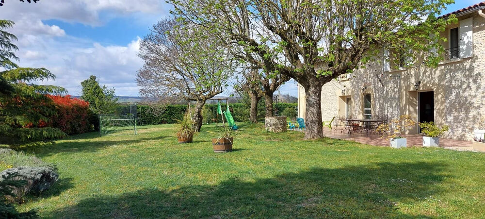 � vendre  Propri�t�/ch�teau Crest (26400)