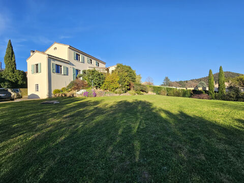   Villa d'architecte T5 avec prestations hauts de Gamme Maison - 5 pi�ce(s) - 158 m�