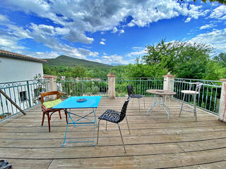  Propri�t�/ch�teau � vendre 8 pi�ces 377 m�