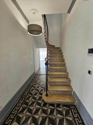  Maison  vendre 8 pices 179 m