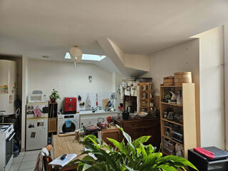  Immeuble à vendre 200 m²