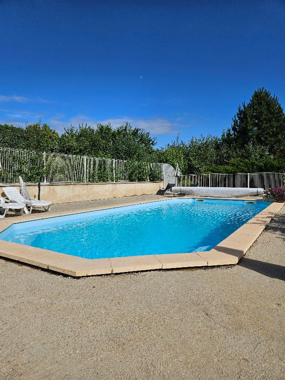 � vendre  Propri�t�/ch�teau Crest (26400)