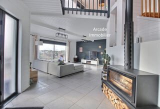  Maison � vendre 6 pi�ces 218 m�