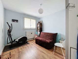  Appartement � vendre 4 pi�ces 134 m�