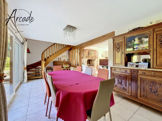  Maison à vendre 4 pièces 211 m²