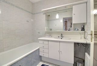  Appartement � vendre 3 pi�ces 80 m�