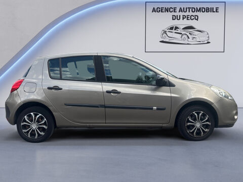 Clio III 1.2 16V 75 eco2 Expression 2009 occasion 78230 Le Pecq