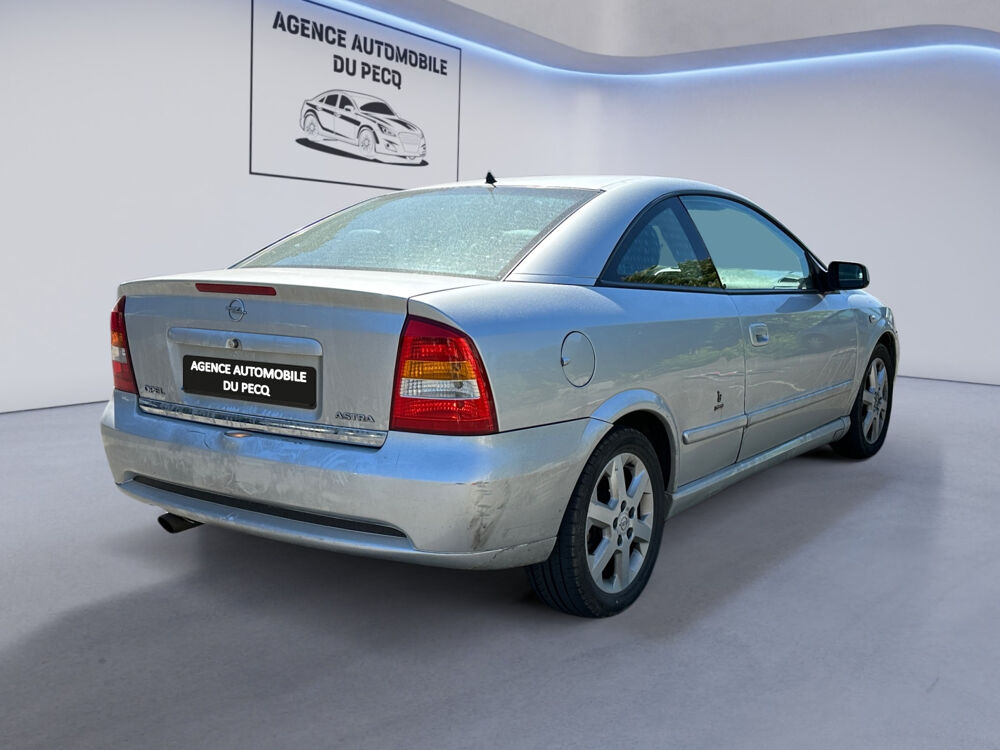 Astra Coupe 2.2i 16V Bertone Pack 2002 occasion 78230 Le Pecq