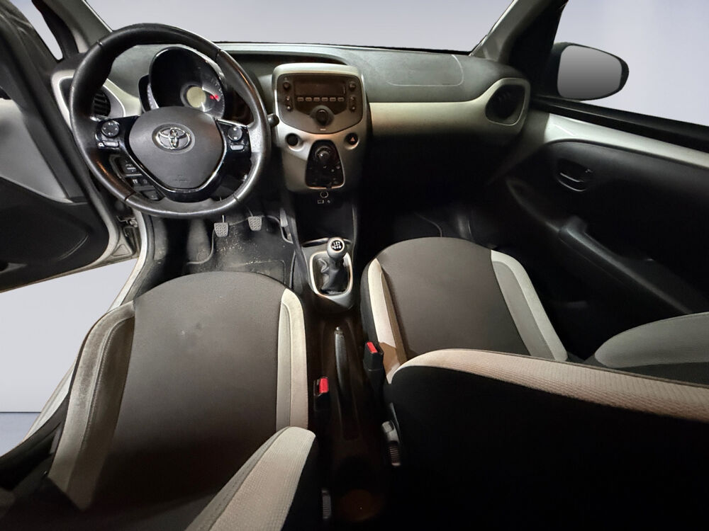 Aygo 1.0 VVT-i x-play 2015 occasion 78160 Marly-le-Roi