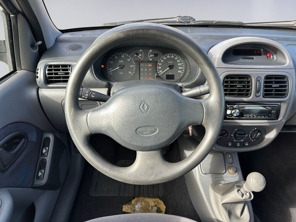 Clio II Clio 1.2i Extreme 2001 occasion 78230 LE PECQ