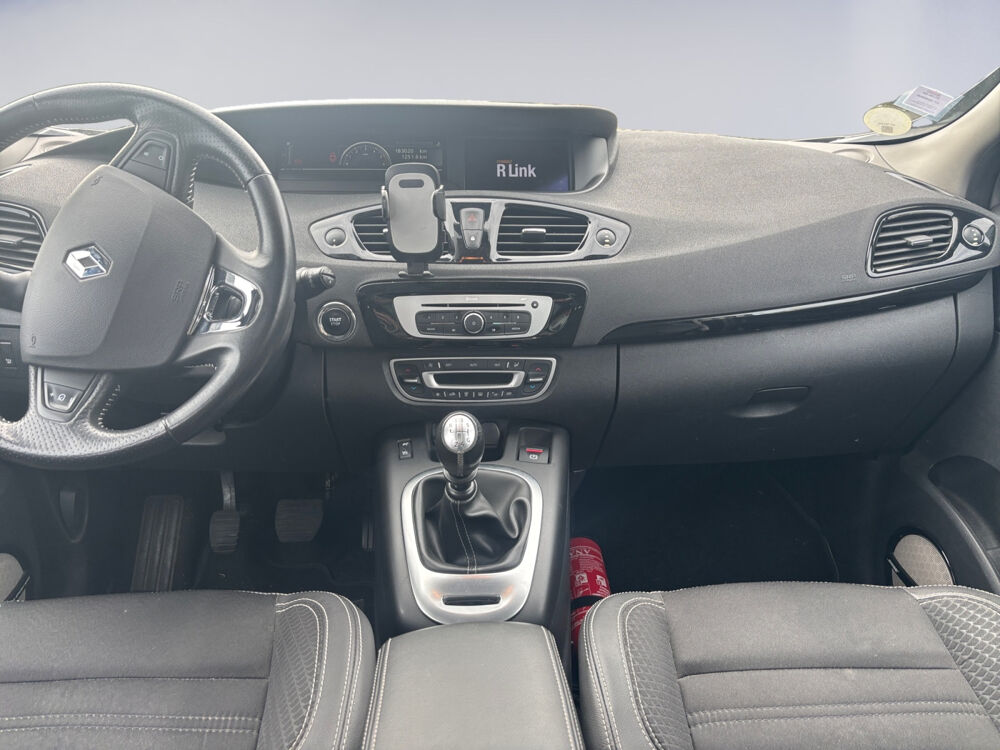 Grand Sc&eacute;nic III Grand Sc&eacute;nic dCi 130 Energy Bose Edition 7 pl 2015 occasion 78230 LE PECQ