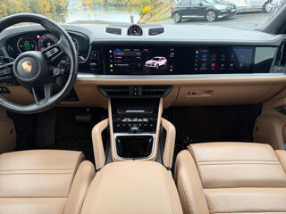 Cayenne E-Hybrid 3.0 V6 470 ch Tiptronic BVA 2024 occasion 78230 LE PECQ