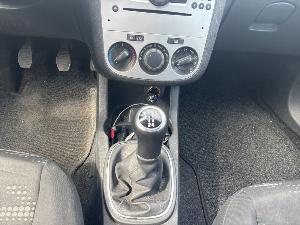 Corsa 1.4 - 100 ch Twinport Edition 2012 occasion 78160 Marly-le-Roi