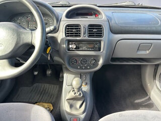 Clio II Clio 1.2i Extreme 2001 occasion 78230 LE PECQ