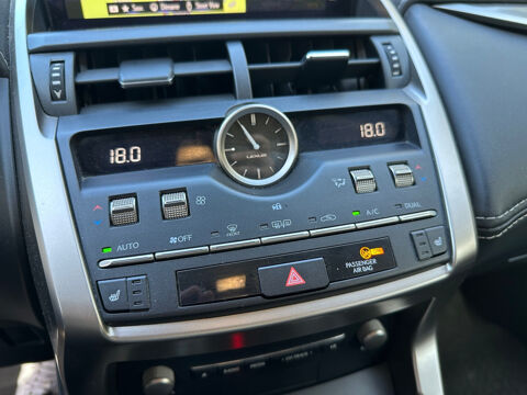 Divers VVT-i 16V 197 Hybrid LUXE 2020 occasion 78230 Le Pecq