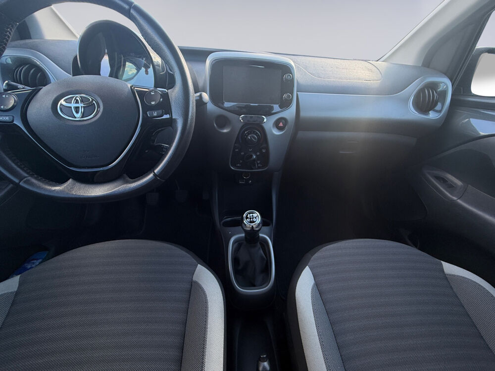 Aygo Pro 1.0 VVT-i x-play 2019 occasion 78160 Marly-le-Roi