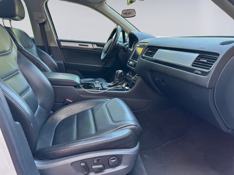 Touareg 3.0 V6 TDI 245 FAP 4Motion BlueMotion R-Line Edition 2012 occasion 78230 Le Pecq