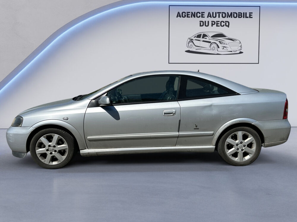 Astra Coupe 2.2i 16V Bertone Pack 2002 occasion 78230 Le Pecq