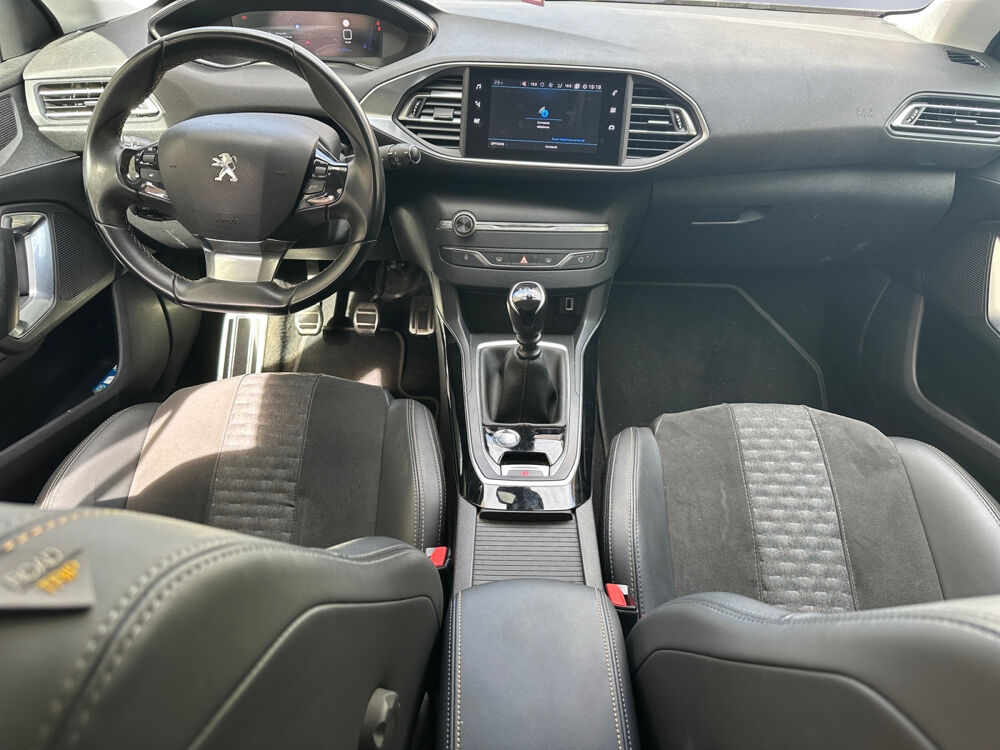 308 PureTech 130ch S&S BVM6 Road Trip 2020 occasion 78230 Le Pecq